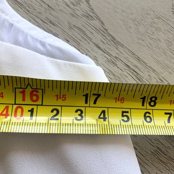 INC Sleeveless black and white sheer sleeveless flowy feminine tunic top Sz 4 - Picture 9 of 10